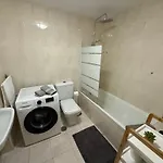 En Centro Junto Al Mercado Con Terraza By Turihome Alicante