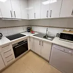 En Centro Junto Al Mercado Con Terraza By Turihome