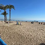 En Centro Junto Al Mercado Con Terraza By Turihome *