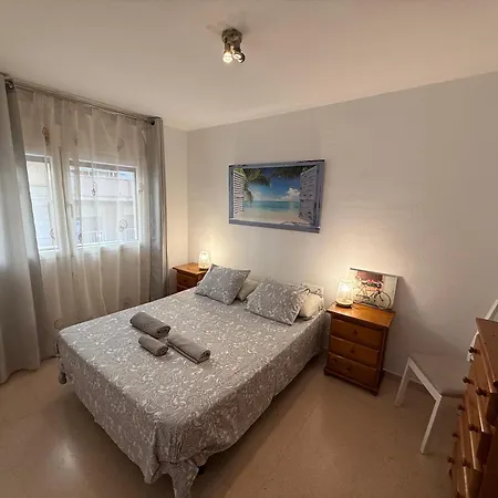 En Centro Junto Al Mercado Con Terraza By Turihome * アリカンテ