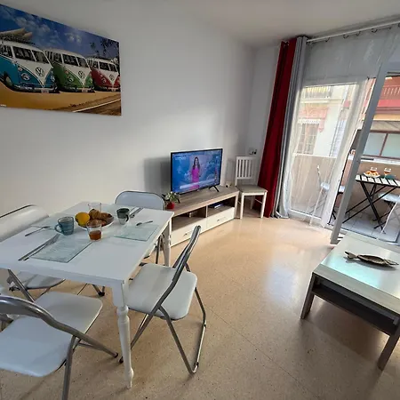 En Centro Junto Al Mercado Con Terraza By Turihome