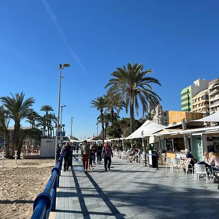アパート En Centro Junto Al Mercado Con Terraza By Turihome