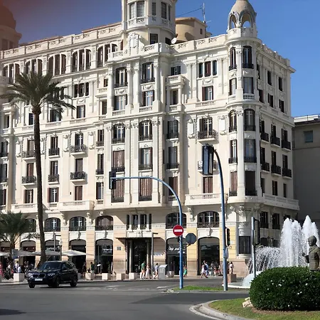 En Centro Junto Al Mercado Con Terraza By Turihome Alicante