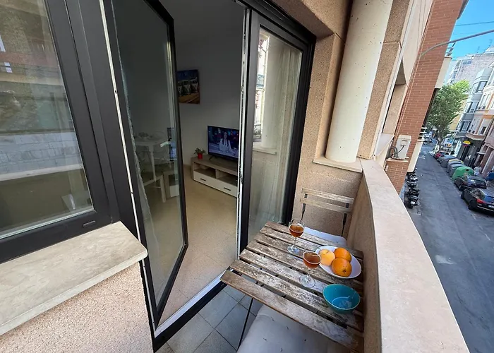 En Centro Junto Al Mercado Con Terraza By Turihome Appartamento
